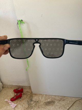 Occhiali da sole Louis Vuitton da uomo argentati