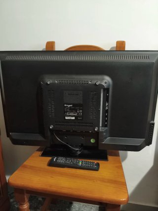 Televisor Engel LED 32 con mando