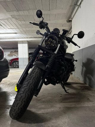 Honda Rebel 500 2023 Negra