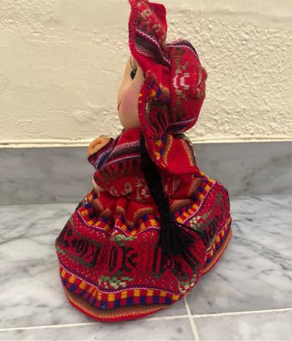 Muñeca de trapo decorativa
