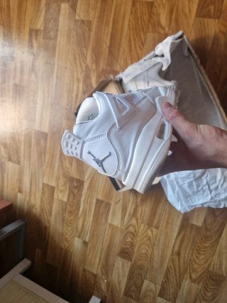 Jordan Retro 4 Bianca