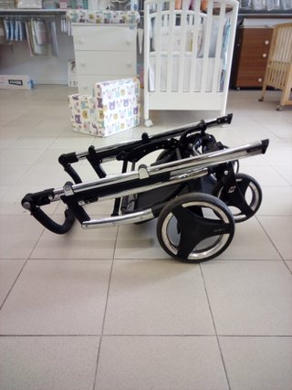 Trío Bebecar Ip-Op Silla + Capazo + Maxicosi