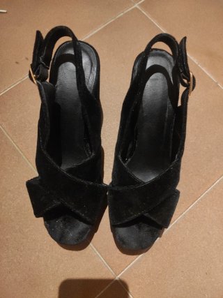 Sandalias tacón negras T38