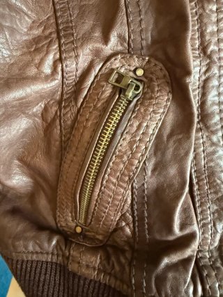 Chaqueta Bomber Cuero Marrón Bershka