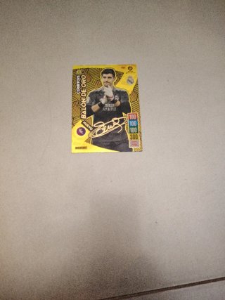 Courtois Balón de Oro Firmado 21-22
