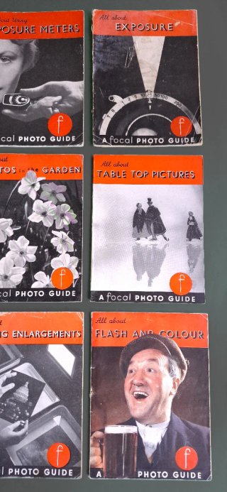LOTE DE 9 GUÍAS FOTOGRÁFICAS DE LOS AÑOS 50