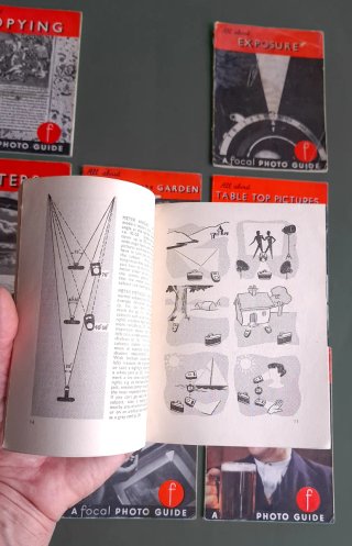 LOTE DE 9 GUÍAS FOTOGRÁFICAS DE LOS AÑOS 50