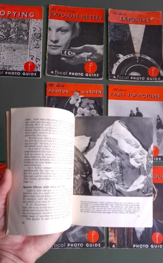 LOTE DE 9 GUÍAS FOTOGRÁFICAS DE LOS AÑOS 50