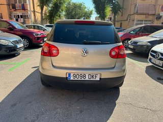 Volkswagen Golf 2005