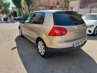 Volkswagen Golf 2005