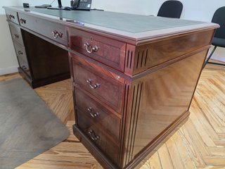 Set Escritorio Ejecutivo Clásico de Lujo 4 piezas