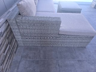 Sofá modular exterior beige y gris