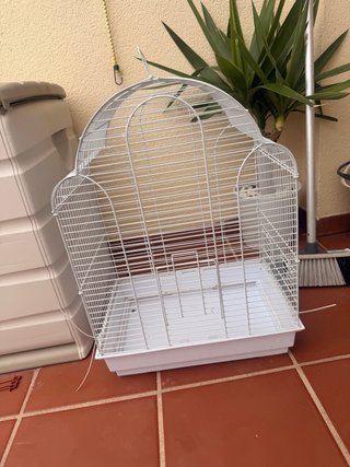 Jaula para pájaros blanca