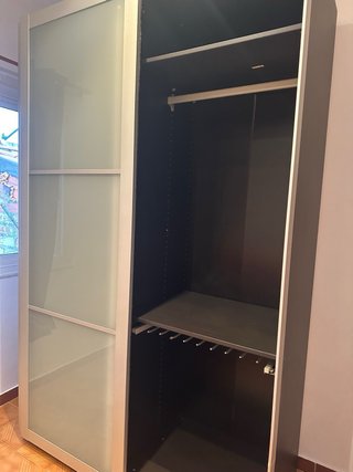 Armario Ikea puertas correderas cristal.2 unidades