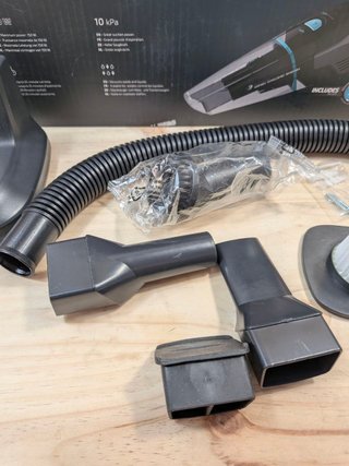 Aspirador de mano Cecotec 22,2 V líquidos y sólido