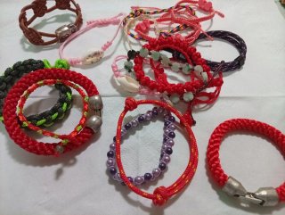 Lote Pulseras Hechas a Mano