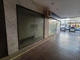 Local comercial en venta en Cruz Roja en Sevilla