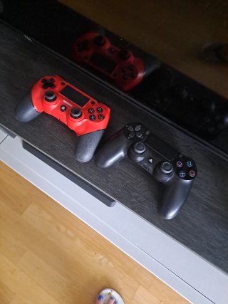 PS4 Slim Sony Negra