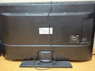 TV Toshiba 43” LCD
