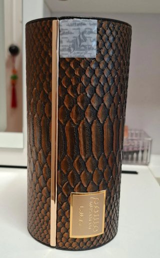 Perfume Lattafa Musamam Marrón Dorado