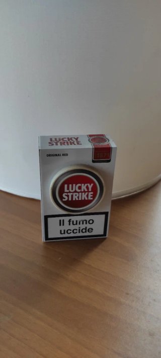 Portasigarette Lucky Strike red