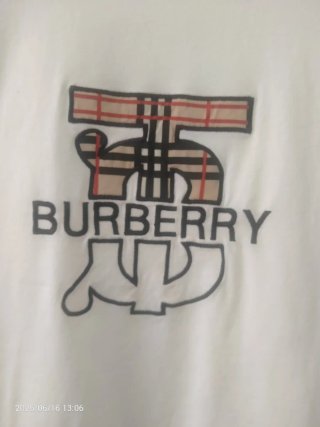 Camiseta Burberry Talla L Blanca