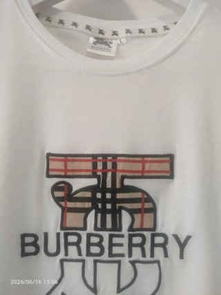 Camiseta Burberry Talla L Blanca