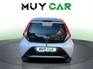 Toyota Aygo 1.0 70 x-cite 53 kW (72 CV)