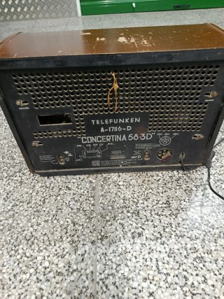 Radio antigua KB  Inglesa + Radio  CONCERTINA
