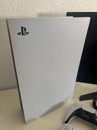 PS5 + 2 Mandos + Monitor LG 144Hz