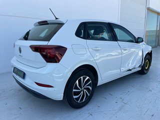 Volkswagen Polo 1.0 TSI 95 cv. -Accidentado- 8500€