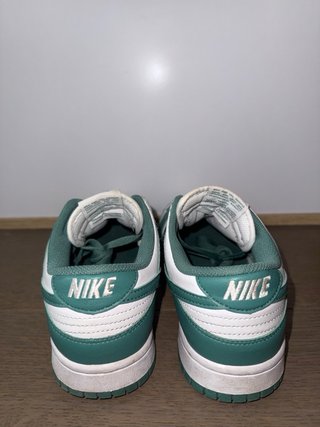 Nike Dunk Low Verde y Blanco