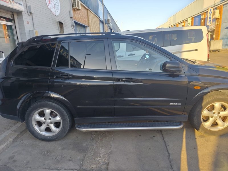 SsangYong Kyron 2010 - foto 1