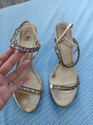 Sandalias Lodi Fiesta Talla 39 Doradas