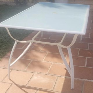 Mesa de jardín cristal y metal