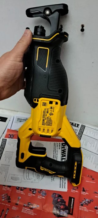 Dewalt DCS 382 XR Sierra Sable Brushless