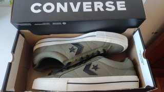 Zapatillas Converse Verdes y Negras