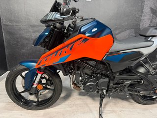 KTM Duke 125 ABS Azul/Naranja