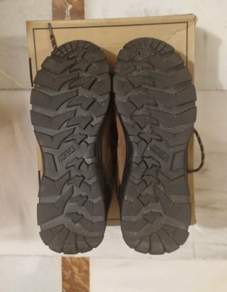 Zapatos Aigle Marrones y Negros. Usados 1 vez.
