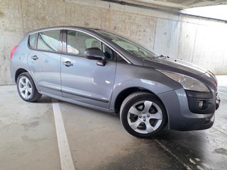 Peugeot 3008 Premium 1.6 HDI 112 FAP