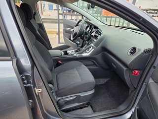 Peugeot 3008 Premium 1.6 HDI 112 FAP