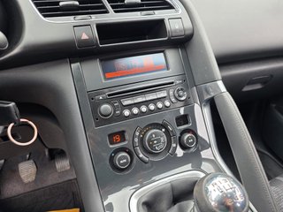 Peugeot 3008 Premium 1.6 HDI 112 FAP