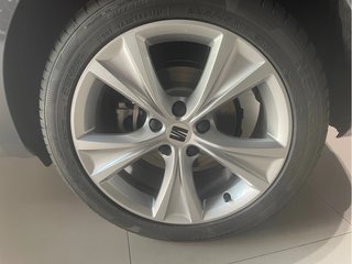 SEAT Leon 2026 eHIBRID 204CV