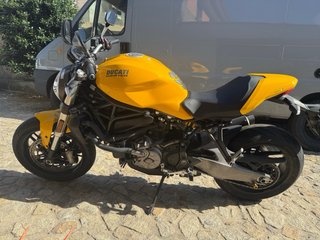 Ducati Monster 821