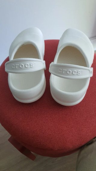 Crocs 39/39.5 Unisex Antideslizantes