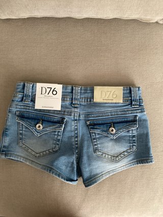 Shorts vaqueros Stradivarius talla 34