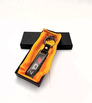 LLAVERO DE CARBONO AUDI Q7 PERFECTO PARA REGALO