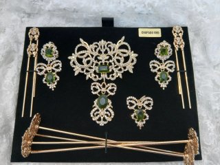 Aderezo fallera oro y verde a estrenar