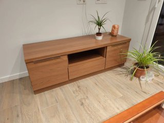 Mueble TV madera nogal