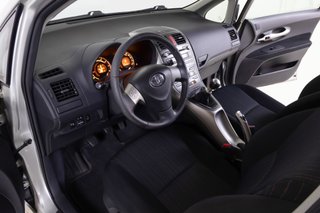 Toyota Auris 2009